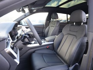 Audi SQ8 TFSI quattro tiptronic