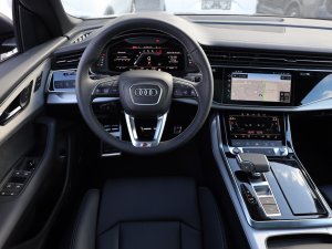 Audi SQ8 TFSI quattro tiptronic
