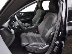 Volvo XC60 T8 Plus Black Edition Recharge