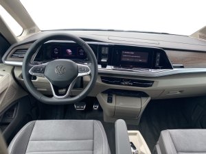 Volkswagen T7 Multivan 1.5 eHybrid 4Motion DSG Style lang 