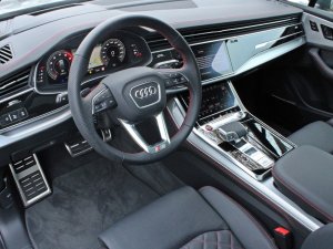 Audi SQ7 SUV 4.0 V8 TFSI quattro T-Tronic 