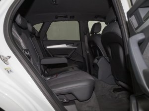 Audi Q5 40 TFSI quattro S-Tronic S-Line