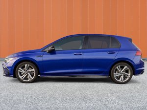 Volkswagen Golf VIII 2.0 TSI 4Motion DSG R-Line