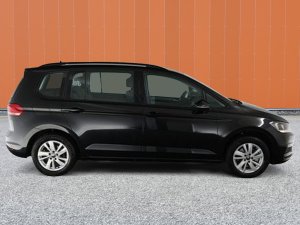 Volkswagen Touran 1.5 TSI Comfortline