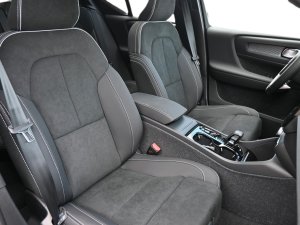 Volvo XC40 B4 AWD DKG Ultimate Dark