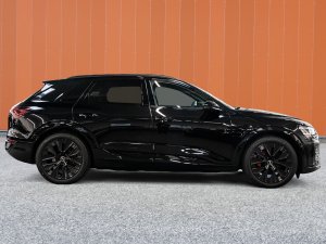 Audi Q8 e-tron 55 S Line quattro 