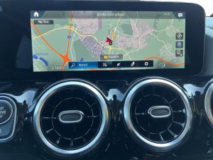 Mercedes-Benz GLA 250 Progressive 4matic