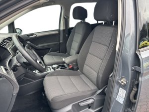 Volkswagen Touran 1.5 TSI DSG Comfortline 