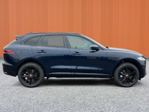 Jaguar F-Pace 2.0 I4 250 R-Dynamic SE AWD 