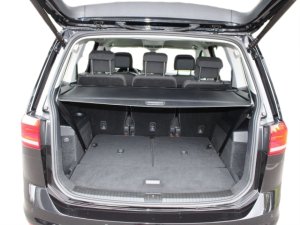 Volkswagen Touran 1.5 TSI DSG Comfortline 