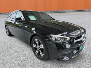 Mercedes-Benz C 180 T Avantgarde 