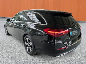 Mercedes-Benz C 180 T Avantgarde 