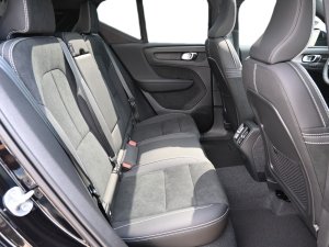 Volvo XC40 B4 AWD DKG Ultimate Dark