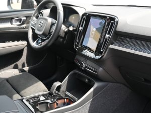 Volvo XC40 B4 AWD DKG Ultimate Dark