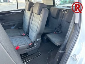 Volkswagen VW Touran 1.5 TSI Highline DSG 