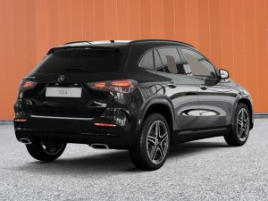 Mercedes-Benz GLA 200 AMG Line 