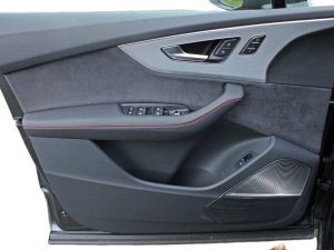 Audi SQ7 SUV 4.0 V8 TFSI quattro T-Tronic 