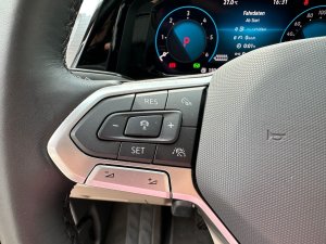 Volkswagen T7 Multivan lang 2.0 TDI Life Edition DSG 