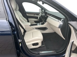 Jaguar F-Pace P250 R-Dynamic SE AWD
