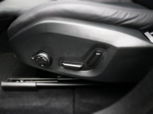 Volvo XC60 2.0 T6 TE Ultimate Dark eAWD 