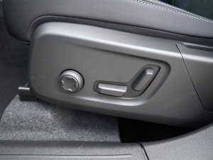 Volvo XC40 B4 AWD DKG Ultimate Dark