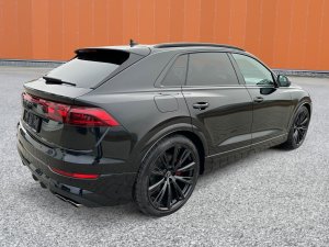 Audi SQ8 SUV TFSI quattro tiptronic