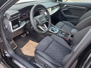 Audi S3 Sportback 2.0 TFSI quattro S-Tronic 