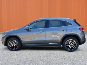 Mercedes-Benz GLA 250 Progressive 4matic