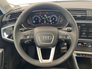 Audi Q3 basis 35 TFSI S-Tronic
