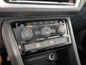Volkswagen Touran 1.5 TSI DSG Comfortline 