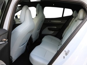 Volvo EX30 Twin Ultra Performance AWD 
