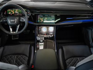 Audi SQ7 SUV 4.0 V8 TFSI quattro T-Tronic 
