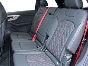 Audi SQ7 SUV 4.0 V8 TFSI quattro T-Tronic 