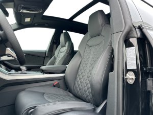 Audi SQ8 SUV TFSI quattro tiptronic