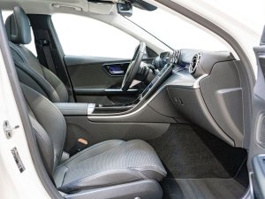 Mercedes-Benz C 300 e T Avantgarde 