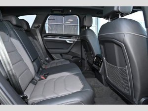 Volkswagen Touareg 3.0 V6 TDI 286 R-Line 