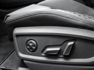 Audi Q5 45 TFSI quattro S-Tronic S-Line