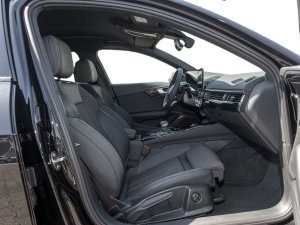 Audi A4 Avant 40 TFSI S Line quattro S-Tronic
