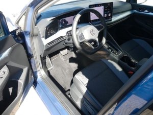 Volkswagen Golf VIII 2.0 TDI DSG Goal