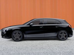 Mercedes-Benz A 180 AMG Line 