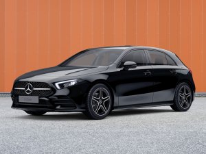 Mercedes-Benz A 180 AMG Line 