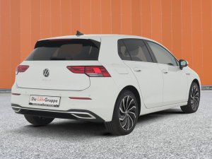 Volkswagen Golf VIII 2.0 TDI Active DSG 