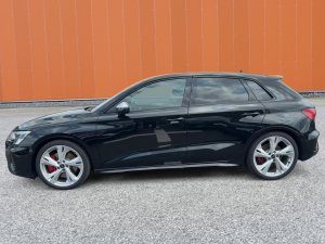 Audi S3 Sportback 2.0 TFSI quattro S-Tronic 