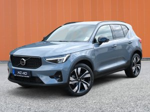 Volvo XC40 B4 AWD DKG Ultimate Dark