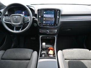 Volvo XC40 B4 AWD DKG Ultimate Dark