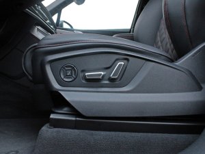 Audi SQ7 SUV 4.0 V8 TFSI quattro T-Tronic 