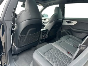 Audi SQ8 SUV TFSI quattro tiptronic