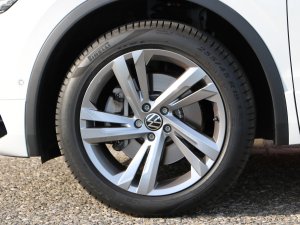 Volkswagen Tiguan 2.0 TDI SCR R-Line 4Motion DSG
