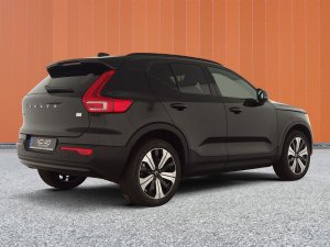 Volvo XC40 Plus Recharge Pure Electric AWD