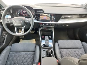 Audi S3 Sportback 2.0 TFSI quattro S-Tronic 